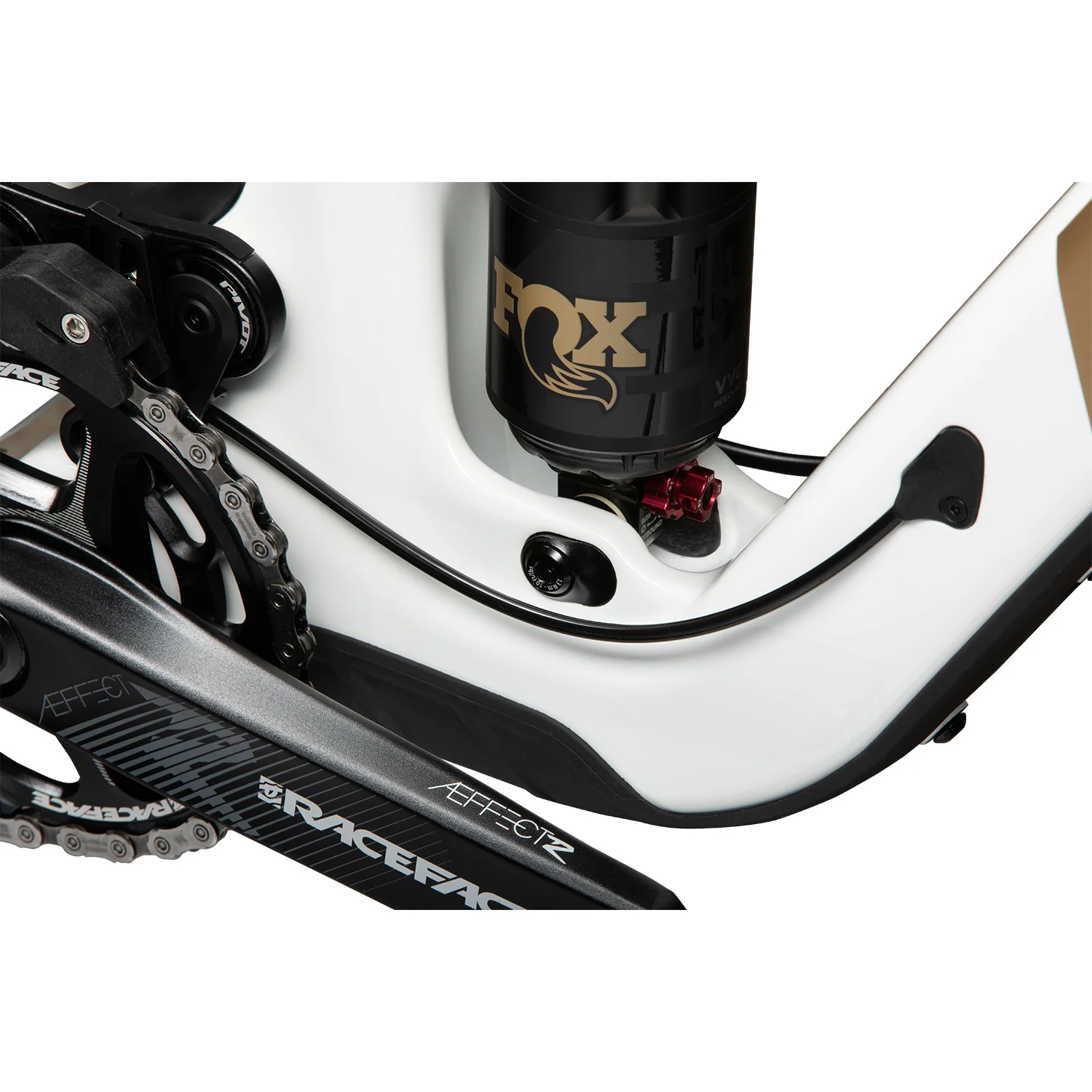 Pivot Cycles Firebird MX 2025 - Image 10